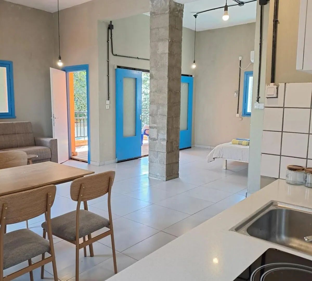 Fellini Julia Loft Balcony Apartment Haifa 0*,  Israel