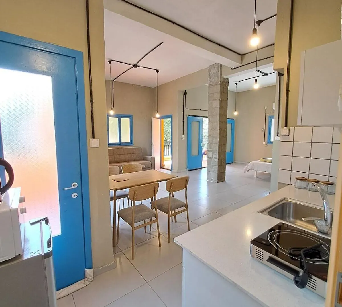 Fellini Julia Loft Balcony Apartment Haifa Israel